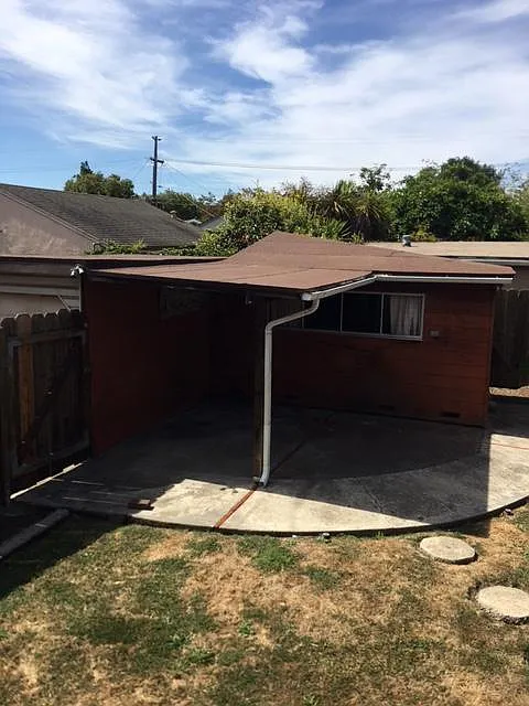2 bed, 1200 sqft, $3,500 — Photo 4