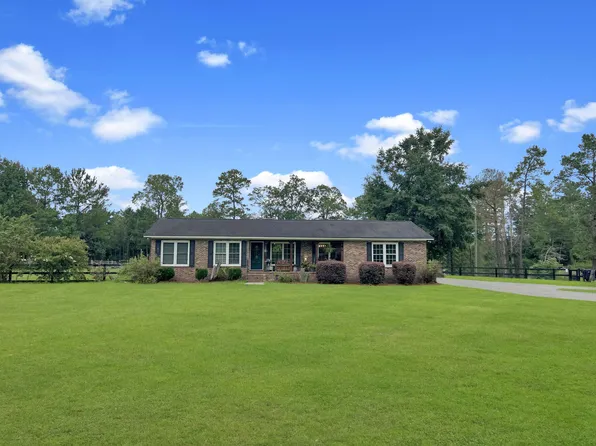151 Grannys Ln, Saint George, SC 29477