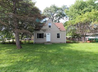 1707 Inkster Rd, Garden City, MI 48135