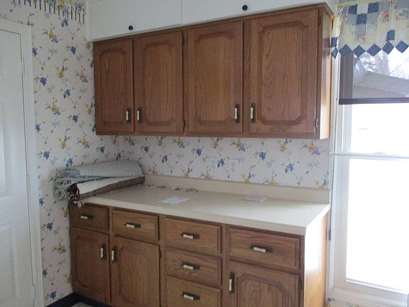 4th image of 26 Lincoln Ct