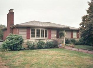 9541 Anderson Rd, Pittsburgh, PA 15237