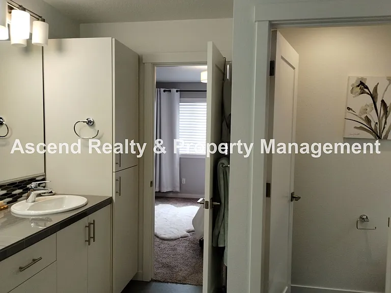 958 SW Adrian Ter — Photo 27