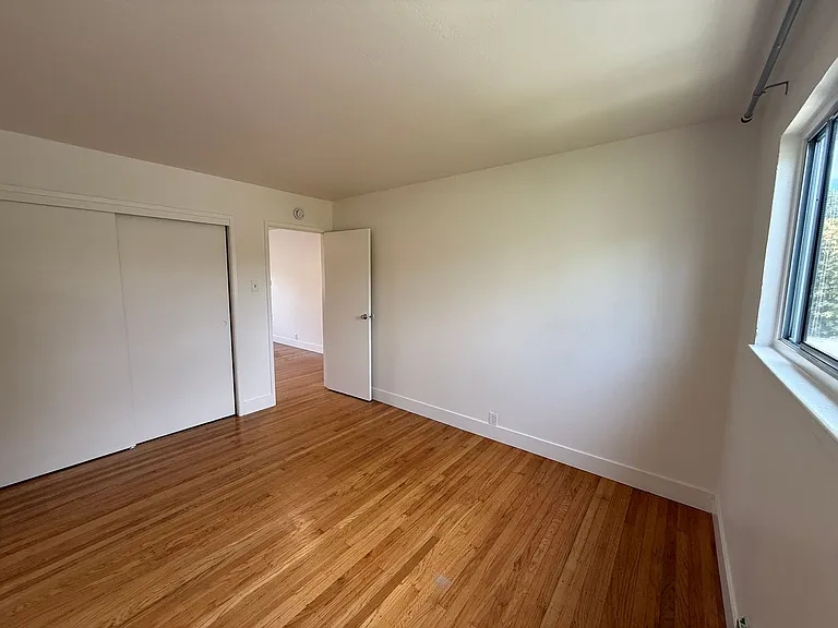 3138 California St #2 — Photo 15