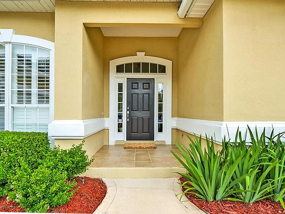 Bright Main Entry