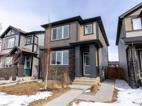 8707 221st St NW, Edmonton, AB T5T 7H7