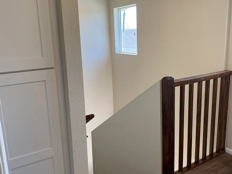 339 S 39th St #B — Photo 7