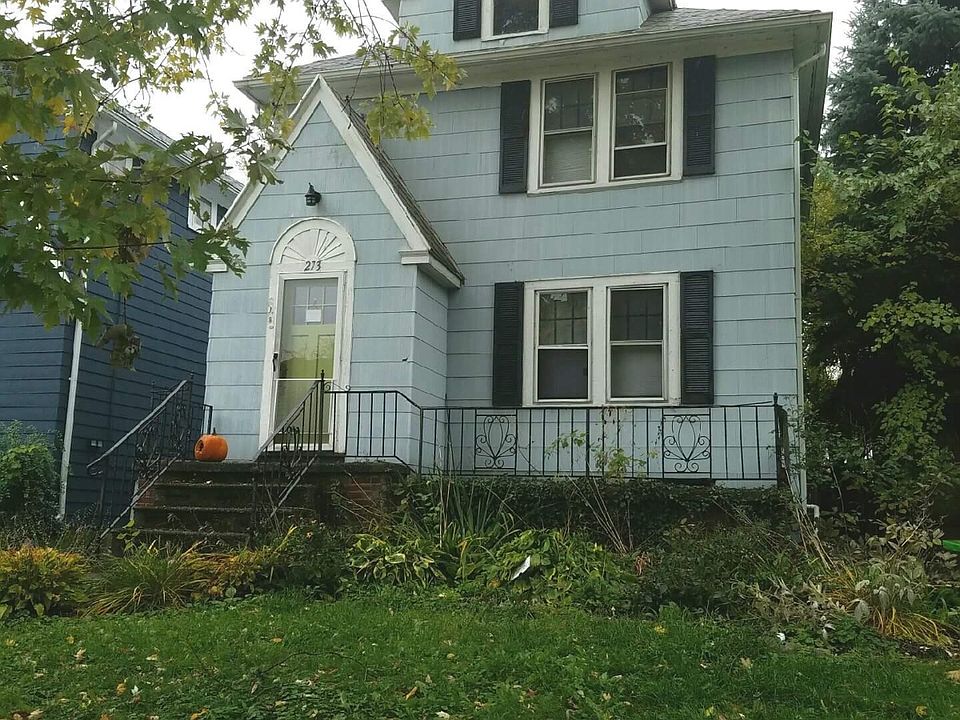 1st image of 273 Nassau Ave