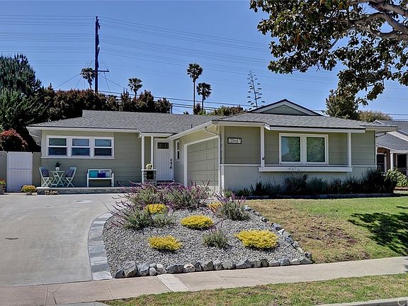 2nd image of 23415 Susana Ave