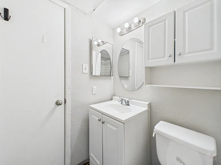 1840 Burton Dr #141 — Photo 23