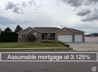 9428 S Sid Cir, South Jordan, UT 84009