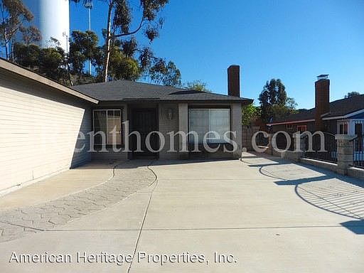 2nd image of 6815 Windward St