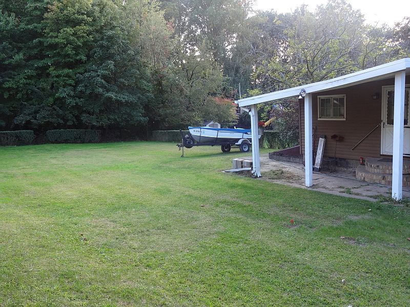 2nd image of 68 Meriline Ave