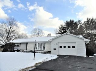 66 Hillside Ave, Webster, MA 01570