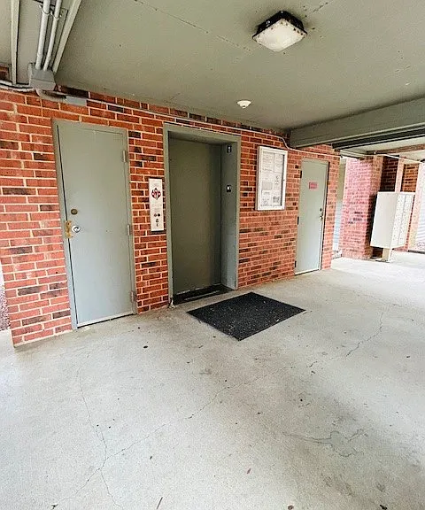 Elevator