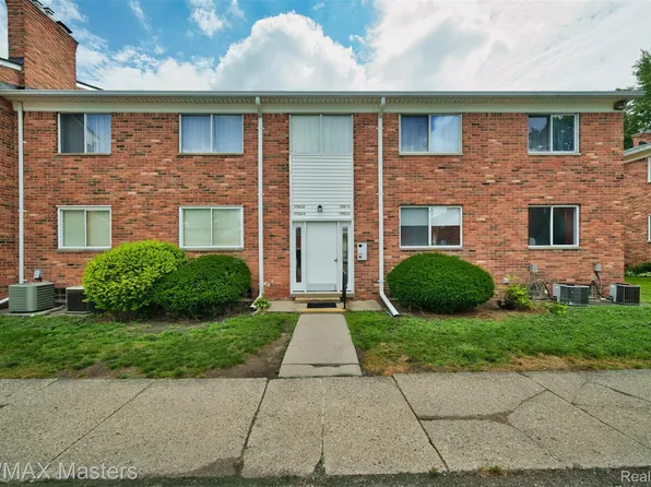 29606 Hoover Rd #606, Warren, MI 48093
