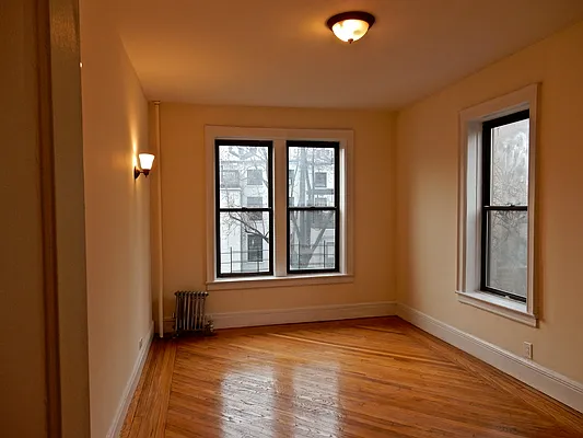 Rented by Aimee Grodanz, LREB | media 21