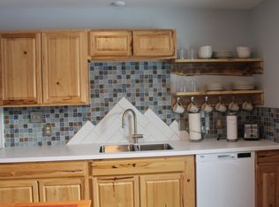 11 Robinson Ln, Red Lodge, MT 59068