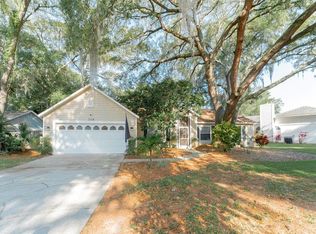 318 Country Landing Blvd, Apopka, FL 32703