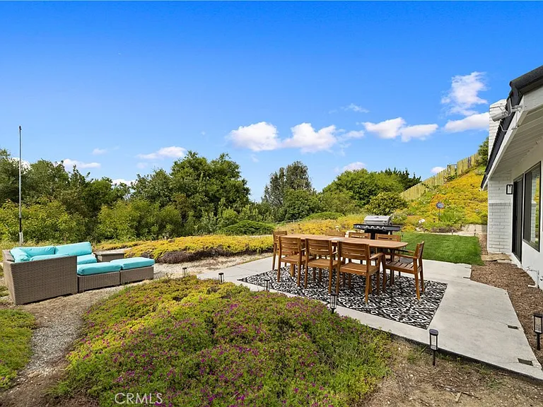 3310 Punta Del Este Dr — Photo 25