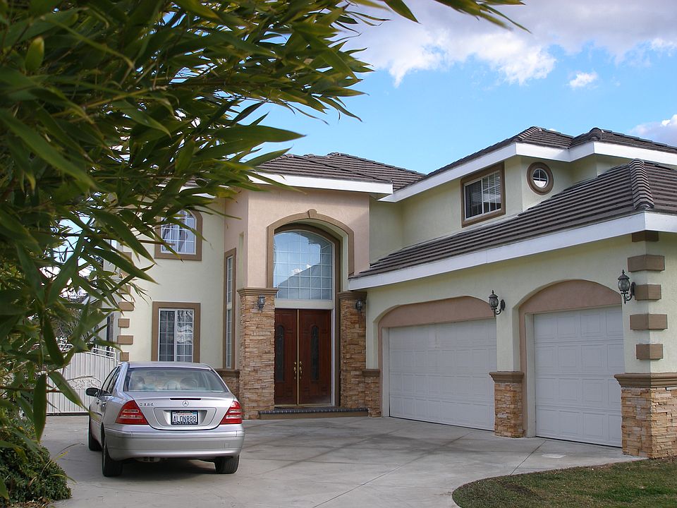 1st image of 1316 S Gladys Ave