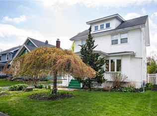 291 Roxborough Rd, Rochester, NY 14619