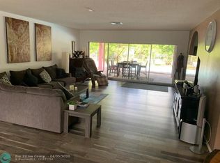 651 N Old Hiatus Rd, Fort Lauderdale, FL 33325