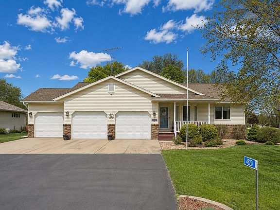 2nd image of 4820 Echo Ct