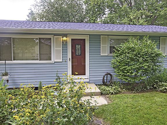 3rd image of 58145 Valley View Dr