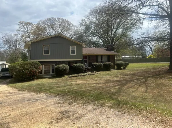 163 Maple Dr, Maplesville, AL 36750