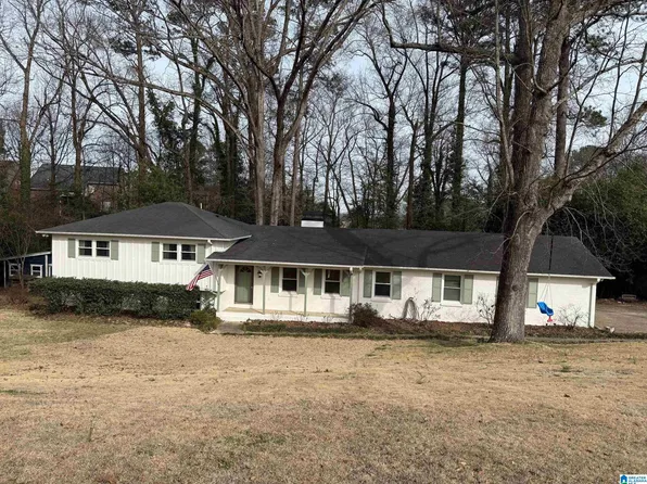 2505 Woodmere Dr, Vestavia Hills, AL 35226