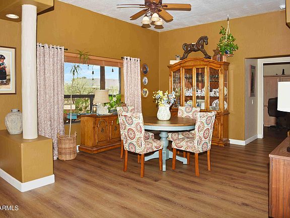 5th image of 914 E CARLISE Road