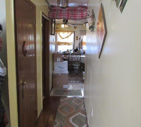 4th image of 459 S 4th Ave