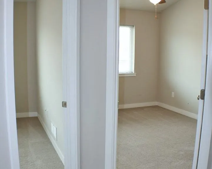 453 Taft Ave — Photo 19