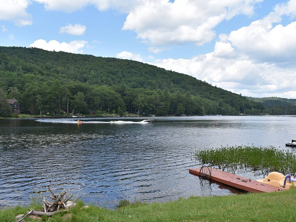 132 E Stoner Lake Rd, Caroga Lake, NY 12032 Zillow