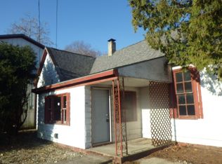 40 W Main St, Markleville, IN 46056