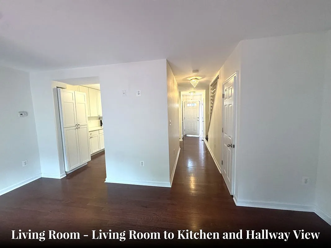 3 bed, 2.5 bath, 1906 sqft, $2,599 — Photo 4
