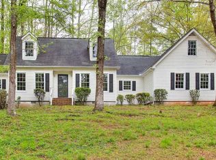 1492 Fieldgreen Overlook, Stone Mountain, GA 30088