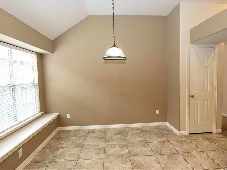 8902 Peach Oak Xing — Photo 13