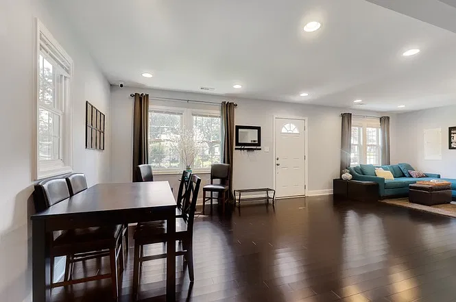 4 bed, 1770 sqft, $2,895 — Photo 2