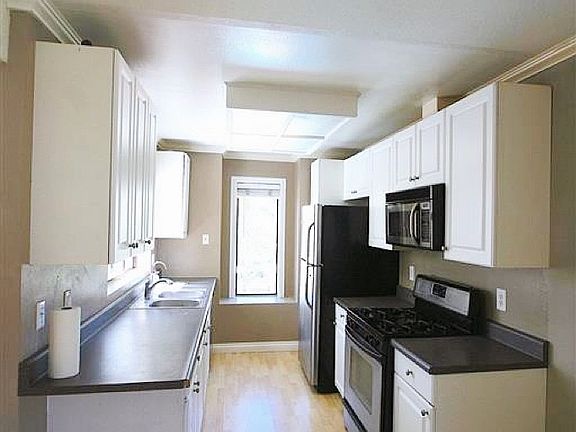 5th image of 10895 Camino Ruiz Unit 72