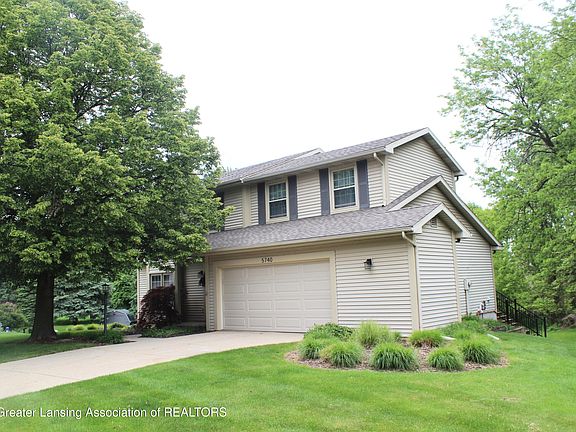 3rd image of 5740 Bearcreek Dr