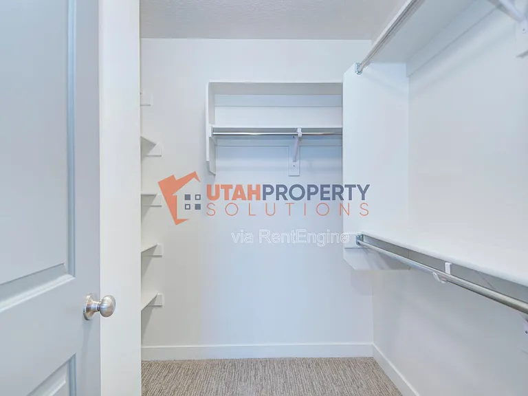 963 W 540 S — Photo 16