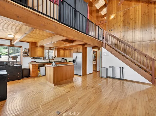 7004 Foothill Dr, Frazier Park, CA 93225