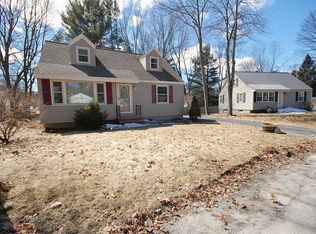 22 Glen Haven Rd W, Portland, ME 04102