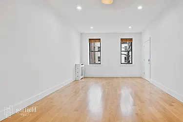 Rented by Garfield Realty 