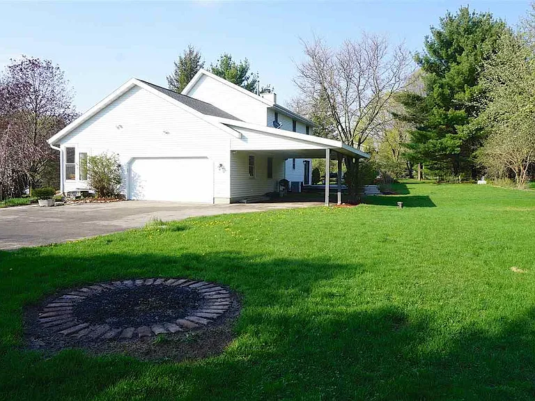 2-Car Garage with Carport and large Backyard