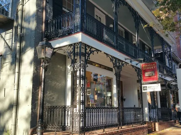 20 Bridge St APT 2, Lambertville, NJ 08530