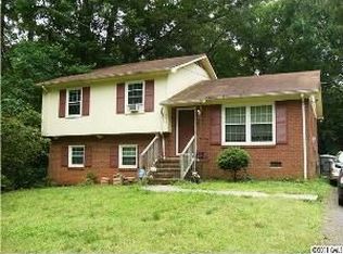 8208 Doverdale Ln, Charlotte, NC 28217