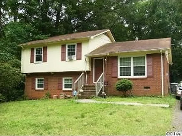 8208 Doverdale Ln, Charlotte, NC 28217