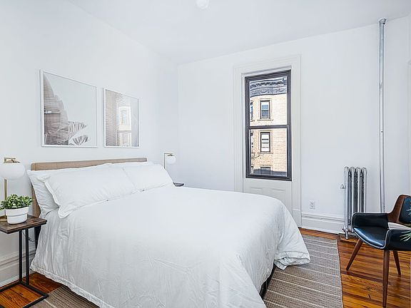 5th image of 163 Prospect Park W APT 3R